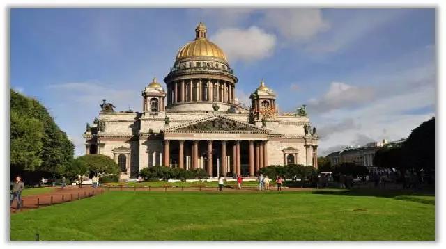 #山屿海国旅带你走进俄罗斯#“低调硬核铁憨憨，帮就是了！”