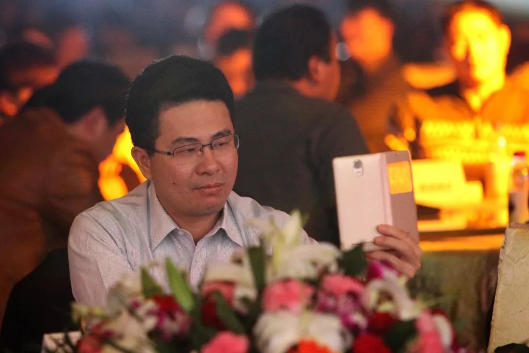 金立刘立荣事件始末,金立老板刘立荣输给谁了