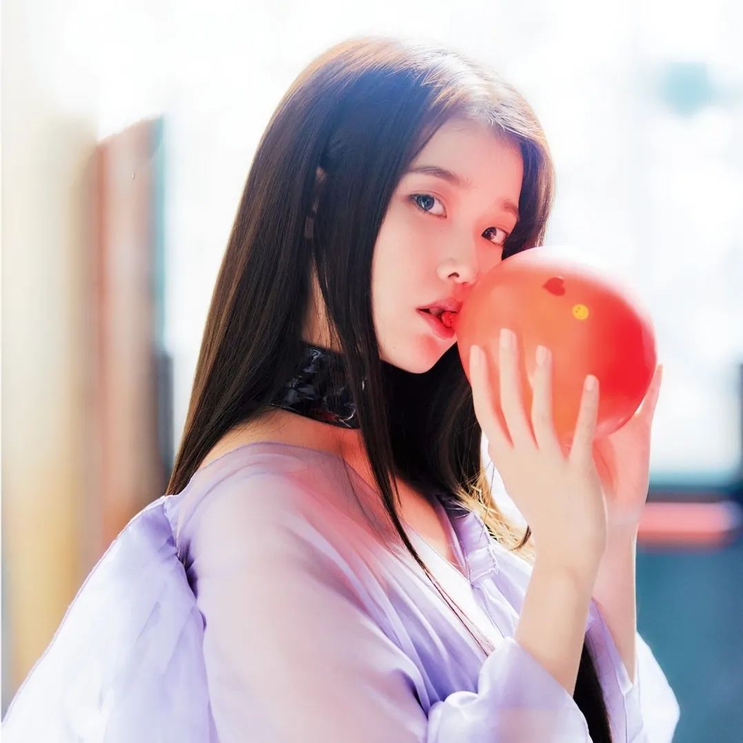 春夏就该选温柔挂！这个颜色的单品你衣柜里有吗？