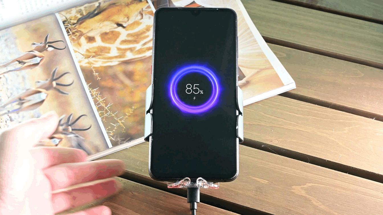 充电是用完电再充还是电量少就充,电用到一半再充还是用完再充