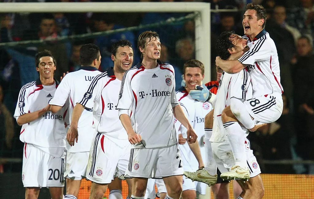 21世纪足球十大中锋克洛泽,克洛泽首次首发帽子戏法