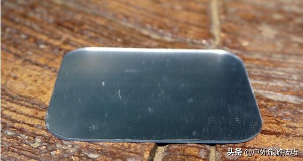 荒野求生手册：怎么制作一个户外求生宝盒edc，具体用法讲解