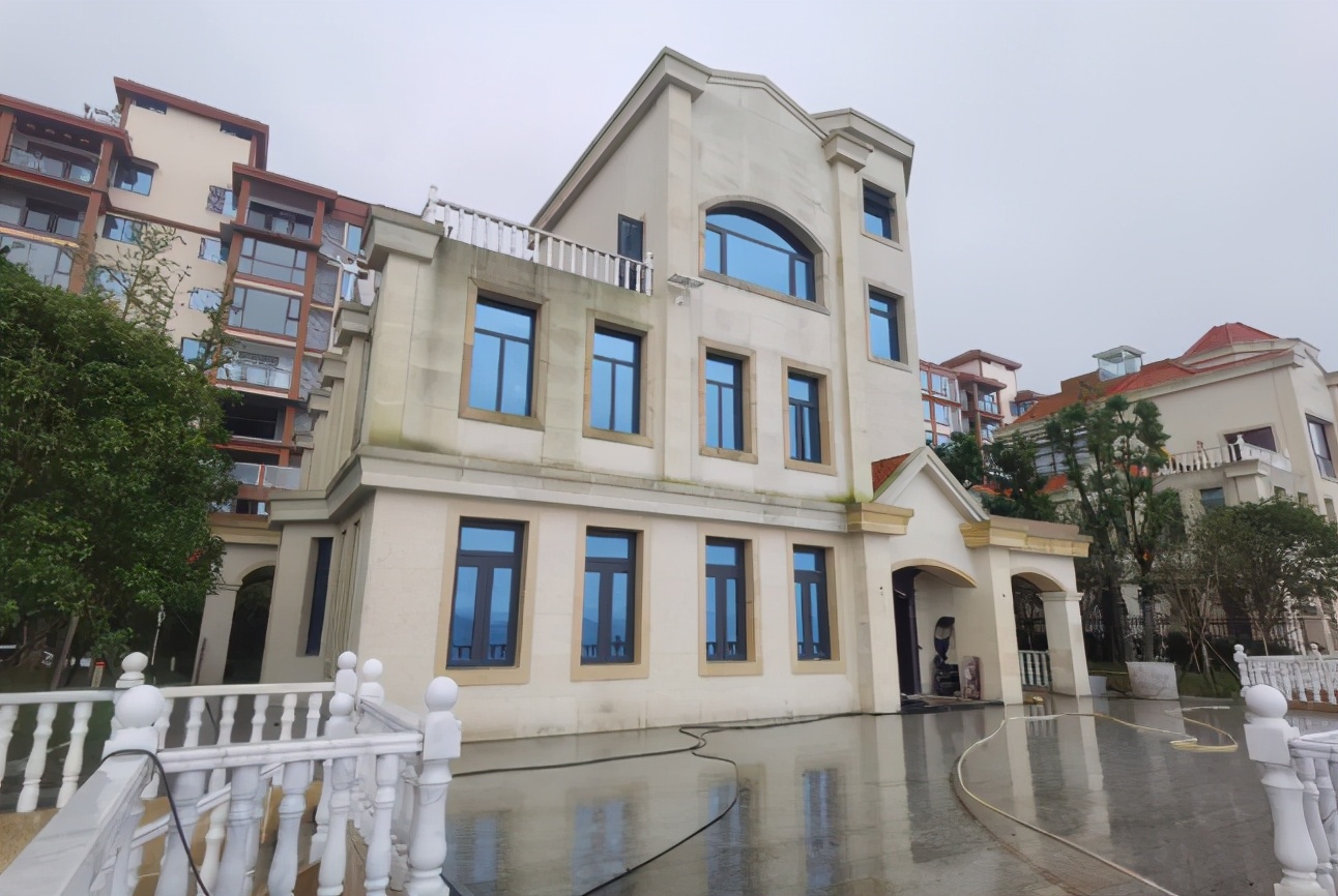 门窗十大品牌照片,门窗十大品牌前100名