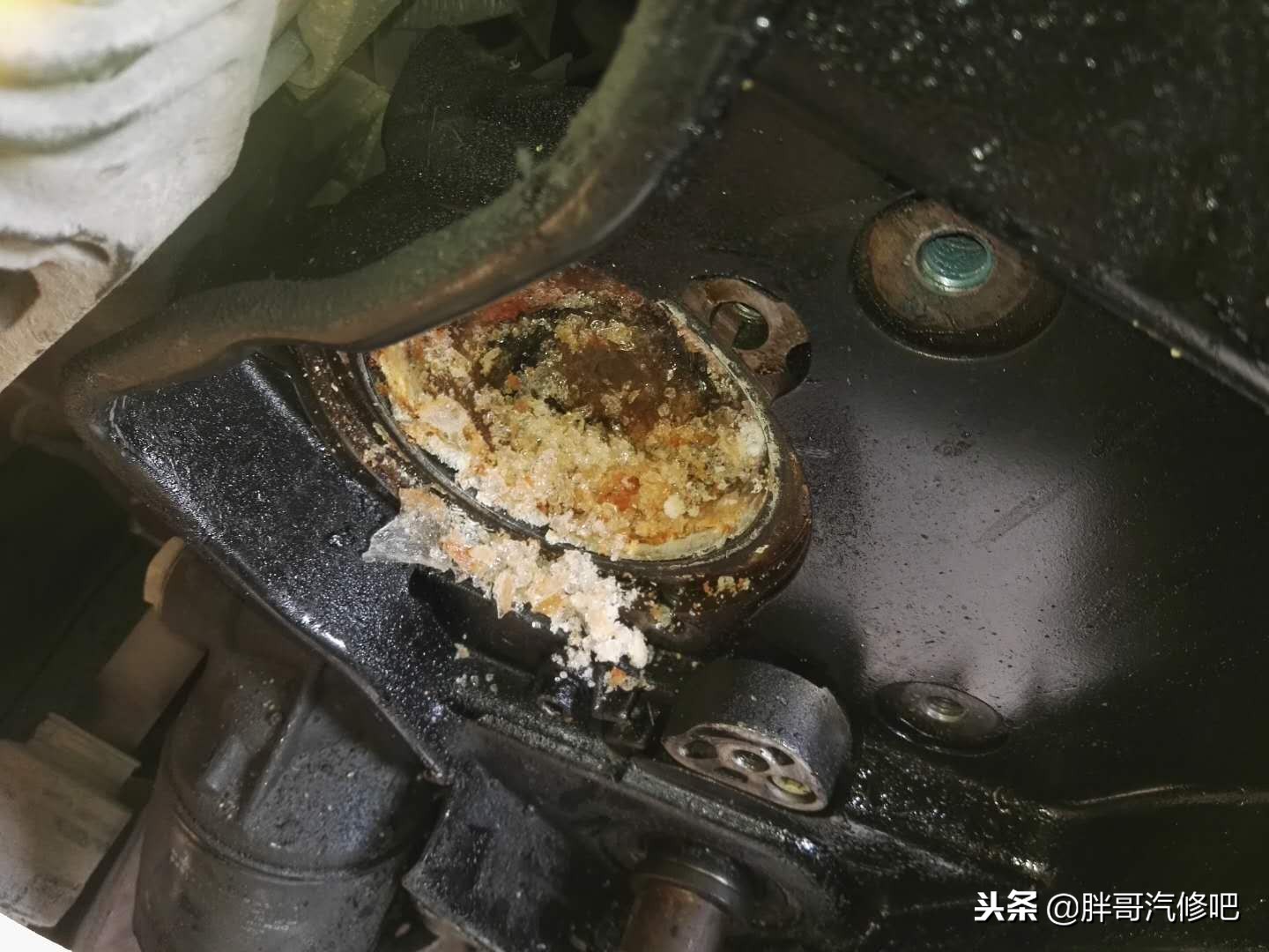 粗心车主水泵结冰抱死，正时皮带磨平，不知气门活塞“打架”了没