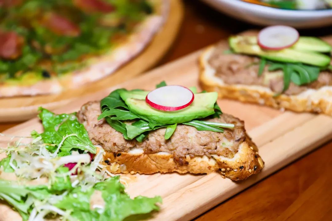 月湖盛园环境最好餐厅,美式简餐店推荐