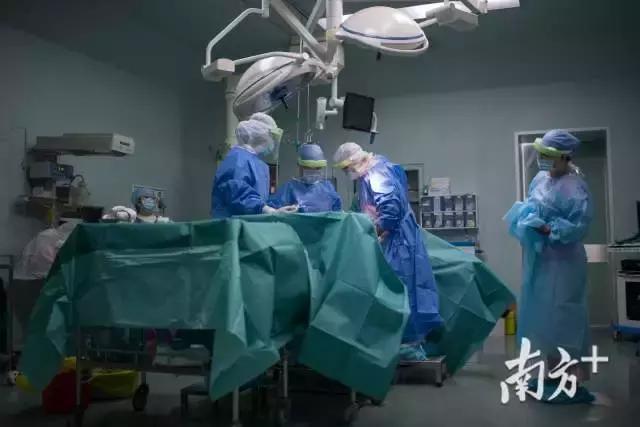 艾滋病女孩改造基因,艾滋病婴儿基因改造