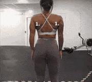 女生背影杀怎么照,6个动作练出完美背影杀