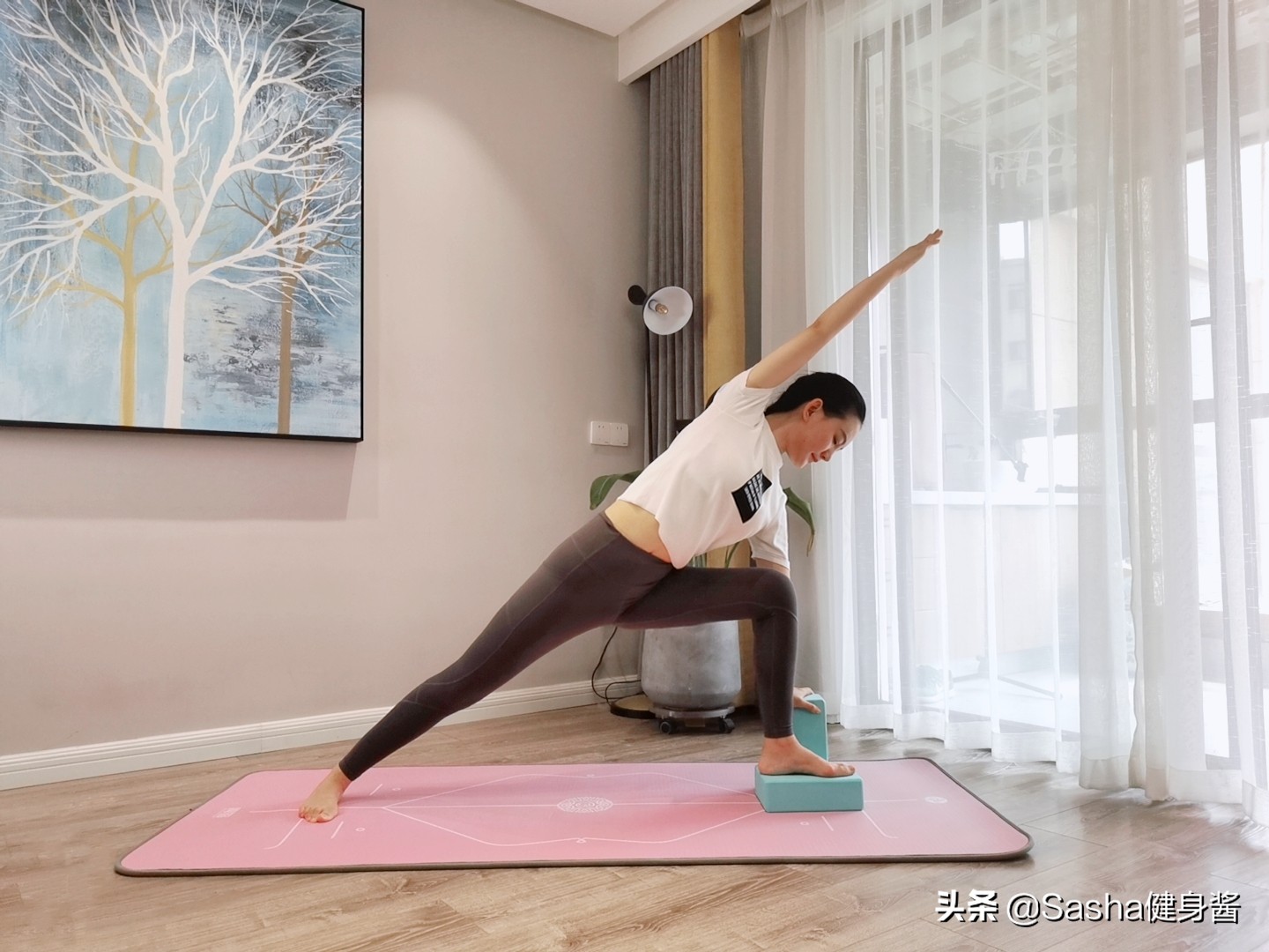 脾胃不好可练的8个瑜伽体式,调理脾胃瑜伽动作每天5分钟