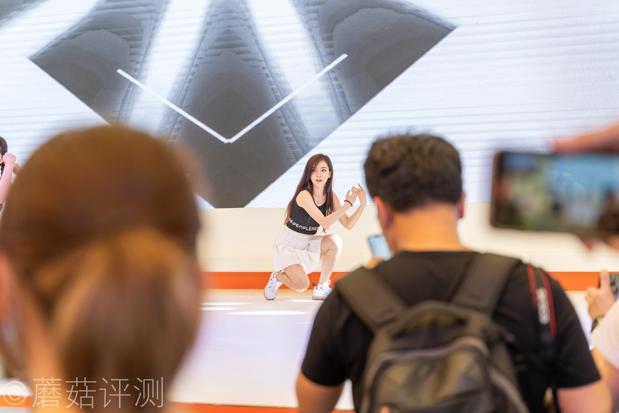 又有啥好玩的？蘑菇带你逛ChinaJoy2021，硬件、车和漂亮的小姐姐