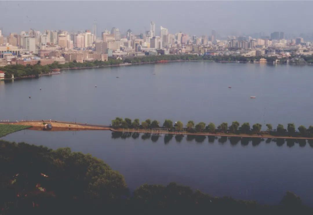 国内工作最好的几个城市,全国适合工作和生活十大城市2019