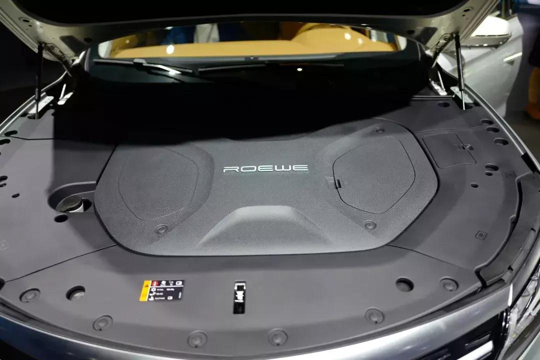 荣威marvelx对比唐ev,荣威marvelx智慧带来的舒享感受