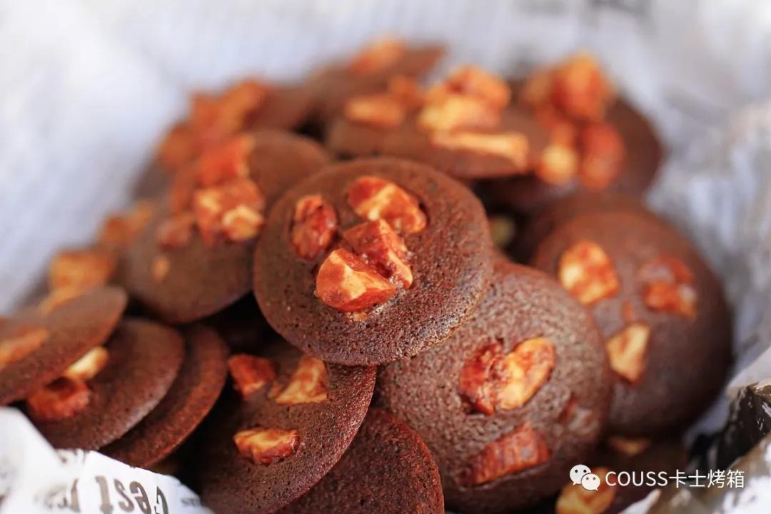 巧克力可可坚果脆片,香浓巧克力饼干