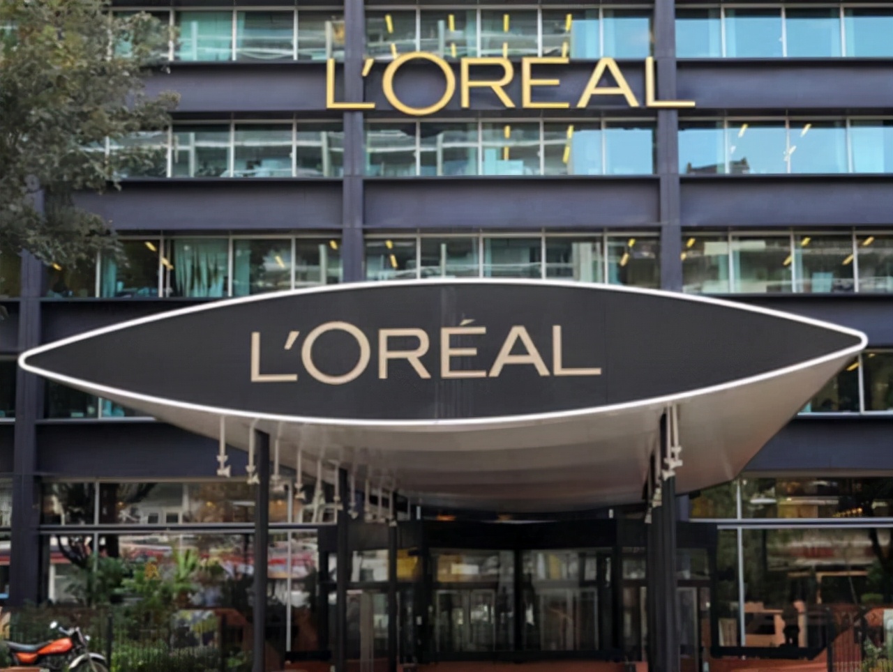 欧莱雅翻车背后的品牌崛起,欧莱雅集团旗下品牌巴黎欧莱雅