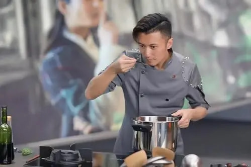 王菲谢霆锋新消息,王菲谢霆锋近日网评