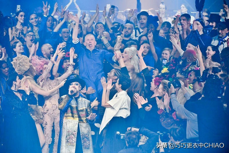 震撼全球的伦敦时装秀完整版,震撼世界的t台时装秀