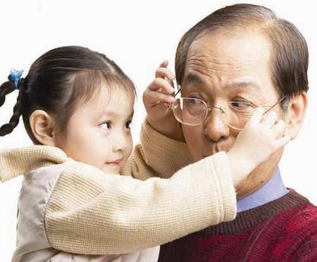 小朋友上课抖腿,孩子上课故意抖动腿怎么回事