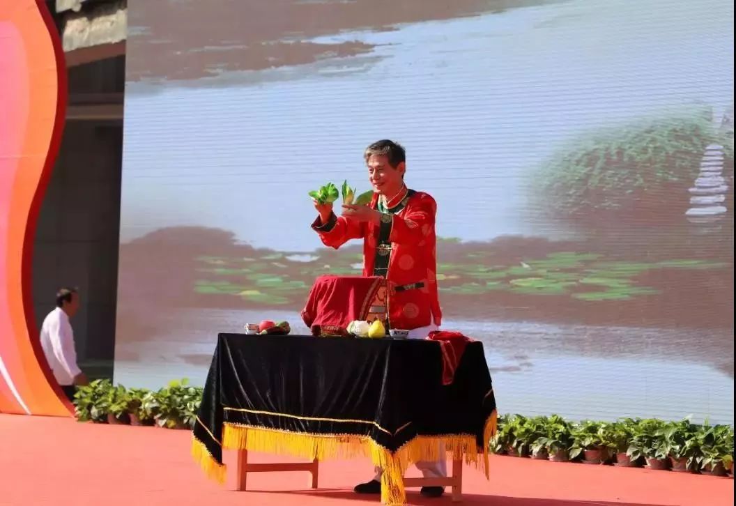 吴桥杂技非遗表演团队,吴桥杂技艺术节每几年举办一次