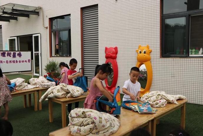 孩子在墙上涂鸦家长如何做,孩子喜欢在墙上涂鸦是怎么回事