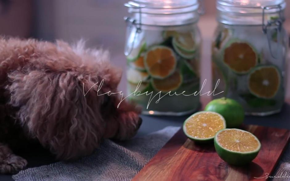 小姐姐分享自拍的“羞羞”日常，引百万人围观