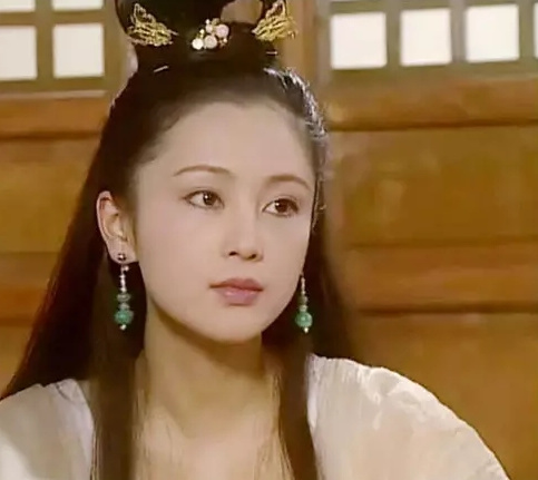 七位桃花眼女明星,带有桃花眼的女明星