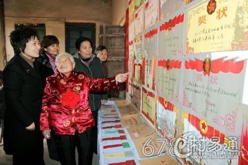 三八妇女节巾帼英雄人物,三八妇女节致敬各条战线巾帼英雄