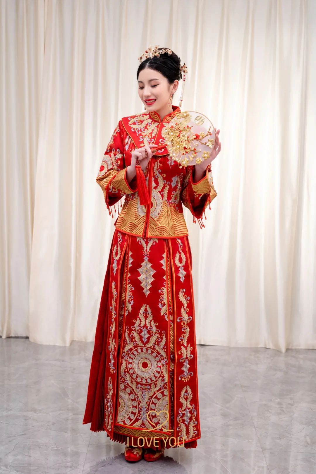 还有哪些好看的中式嫁衣,中式嫁衣惊艳瞬间