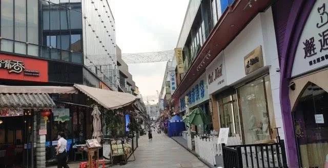 广州白云万达广场怎么样,广州白云万达广场一楼