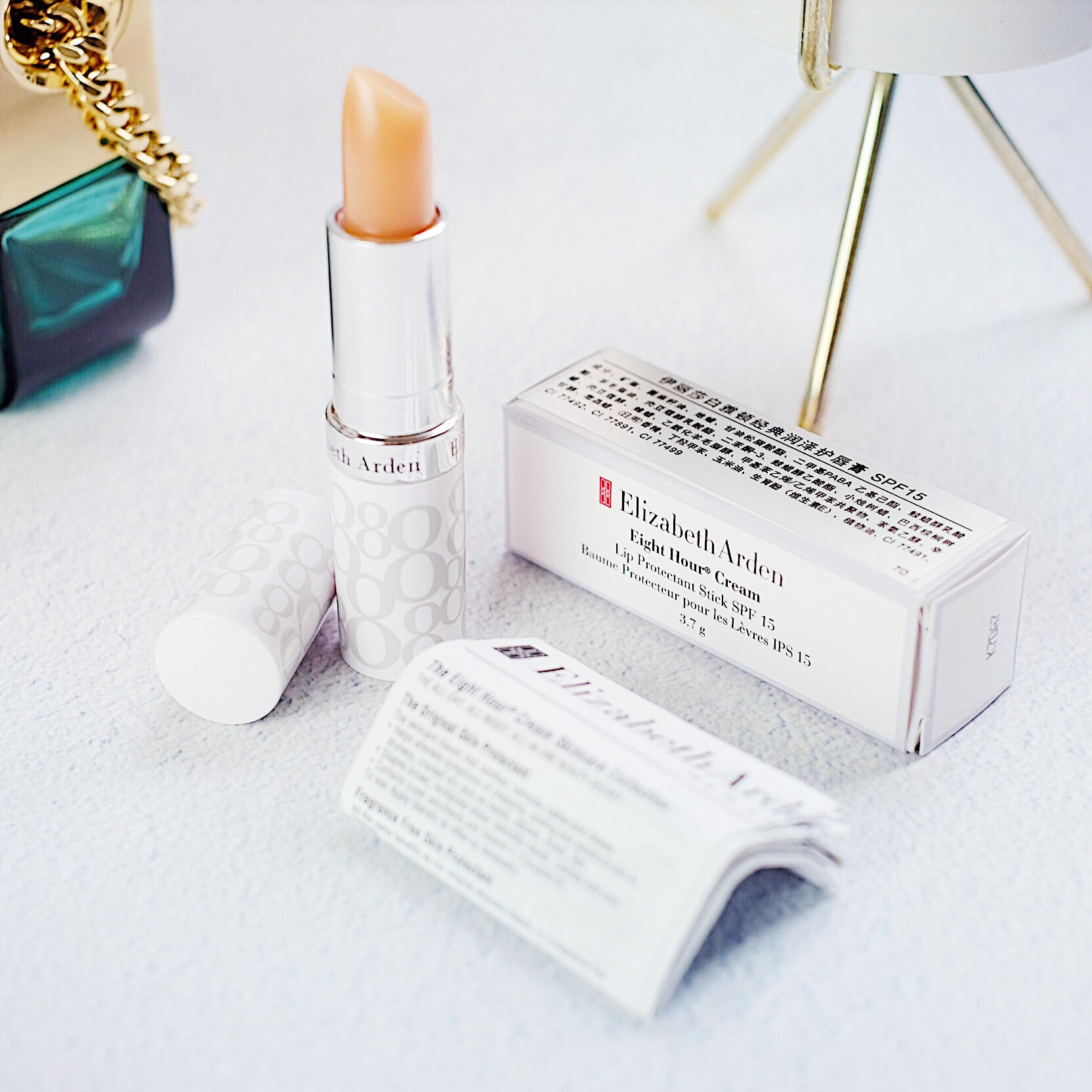 涂口红一直卡纹怎么办,涂口红总卡纹