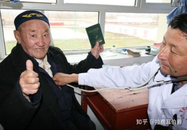 “这么光荣的一天，决不在辽远的将来，而在很近的将来。”