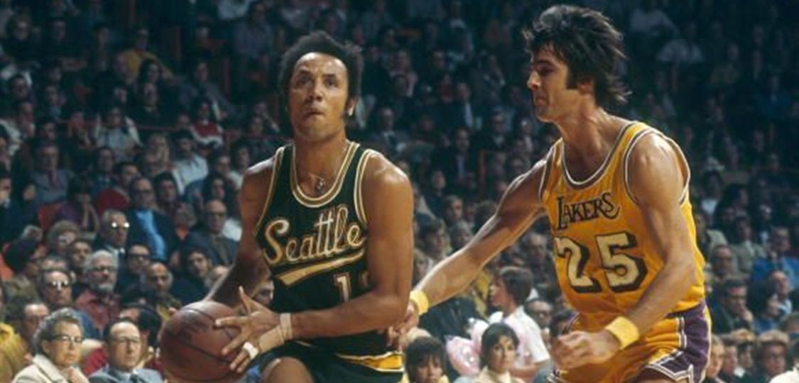 nba拉里伯德三届得分王,nba五大远古巨兽拉里伯德