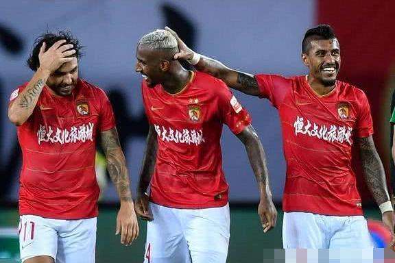 武磊最新薪资,曝足协签下60万年薪