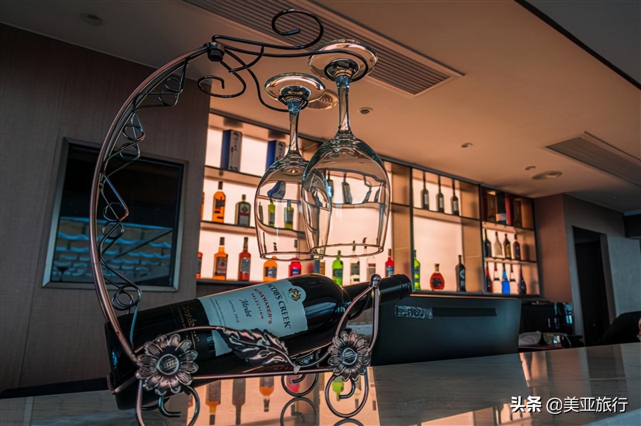 在三峡上移动的星级酒店——三峡游*大轮**盘点（中篇）