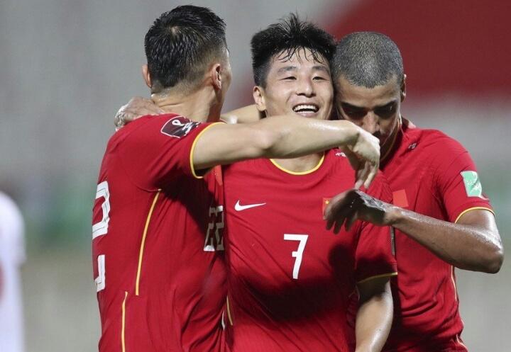 李铁赛后谈国足视频,国足主帅李铁赛后发声