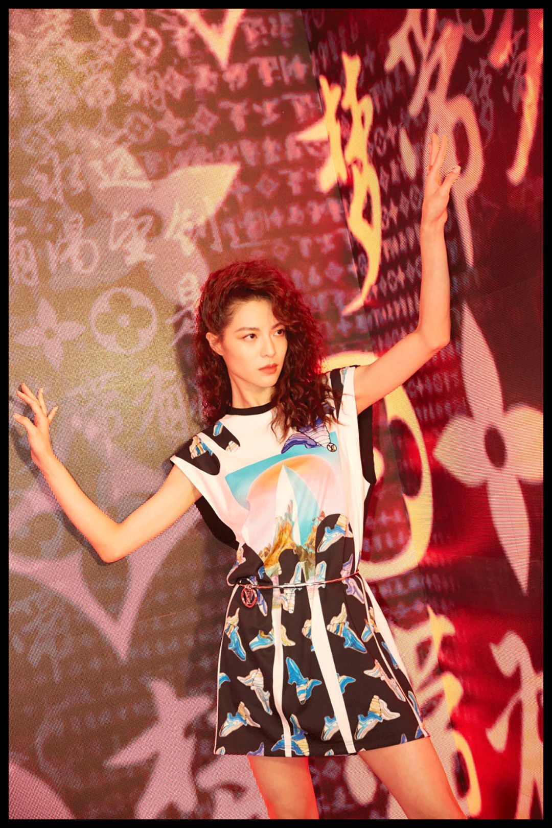 羊毛卷怎么烫头好看,今年流行烫头羊毛卷