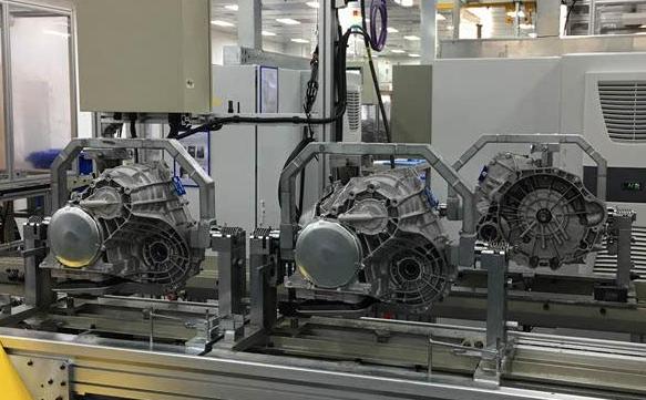 改革开放40年中国汽车,改革开放四十周年汽车发展史视频