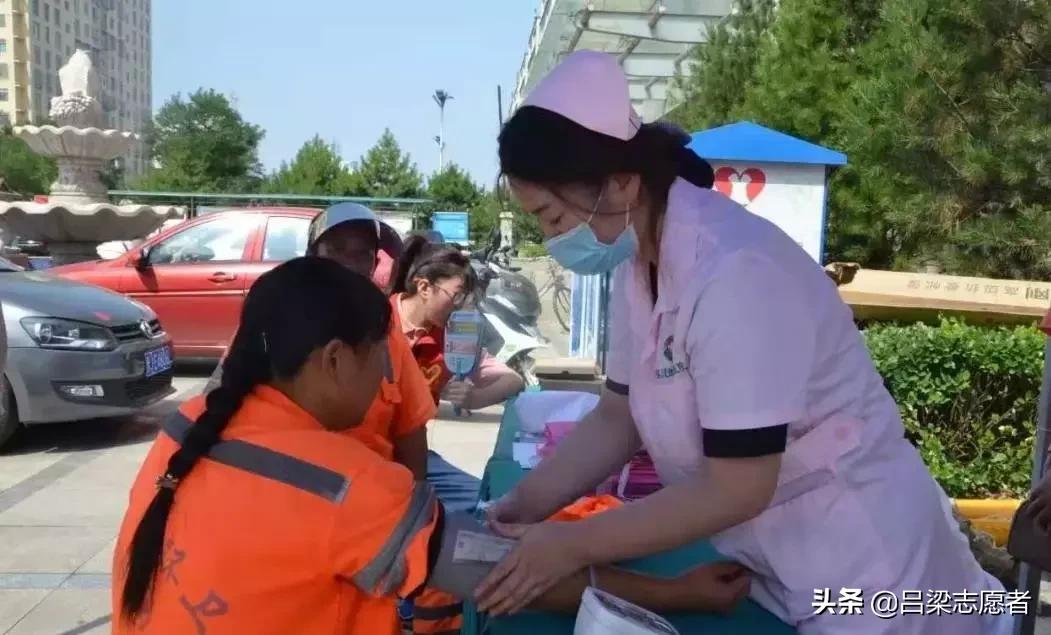 妇幼保健协会组织义诊活动,计生协开展健康宣传活动