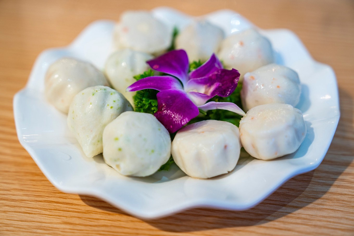 三亚最好吃的网红椰子鸡,三亚小吃不可错过