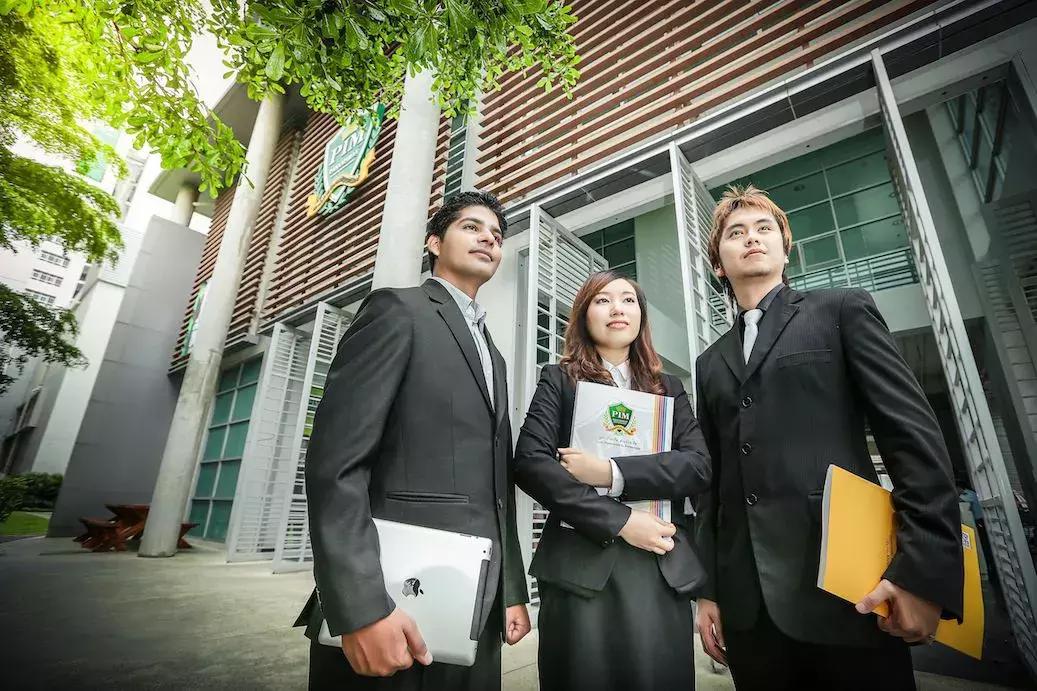泰国正大管理学院博士入学流程,厚德学校招生信息