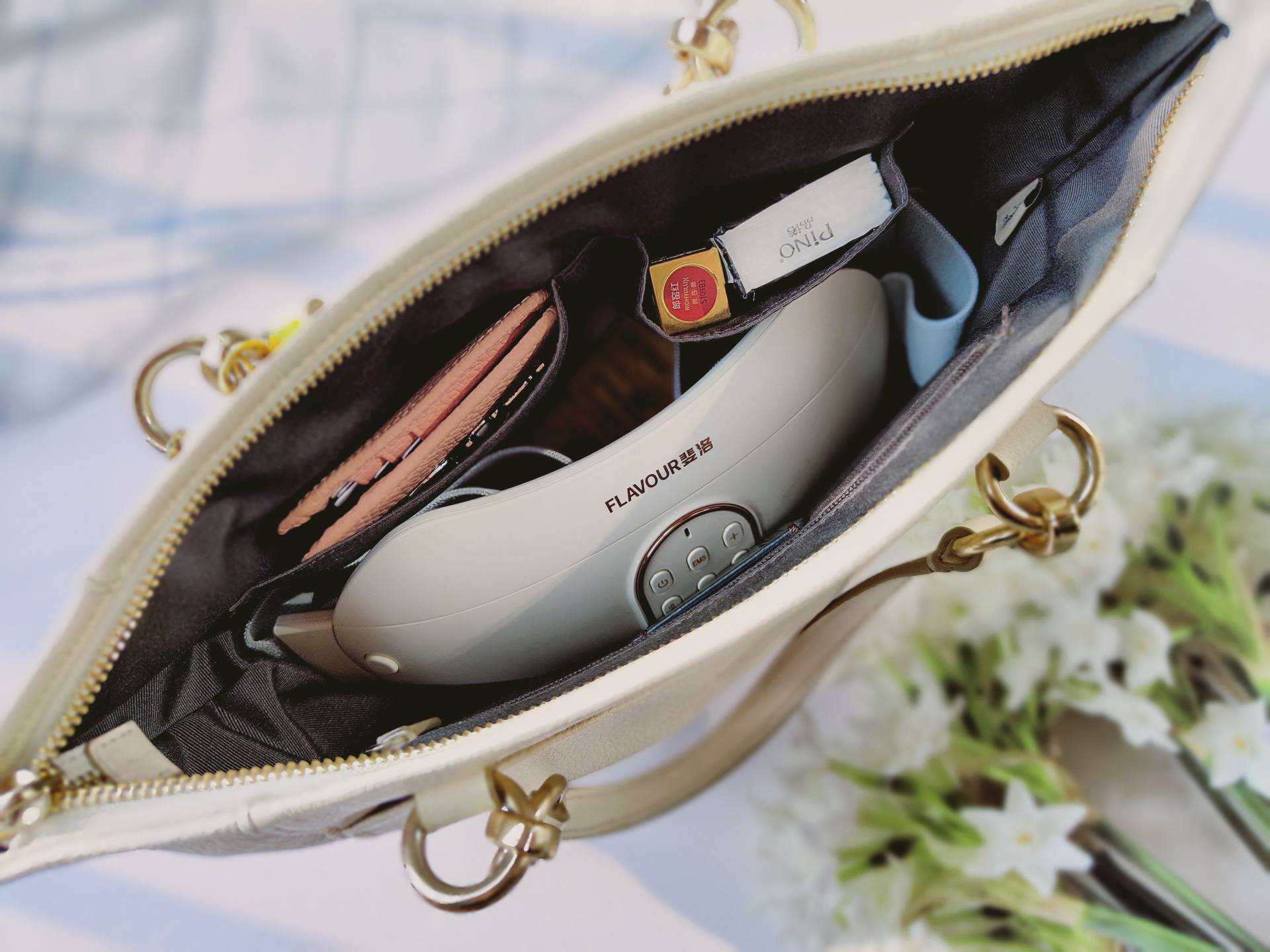 送给产假结束的老婆，按摩塑形+暖宫的斐洛腰部按摩仪