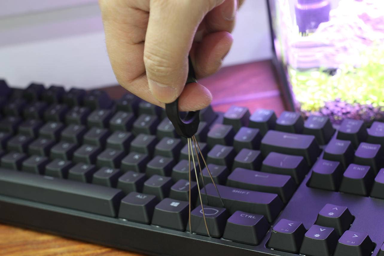 酷冷至尊ck320烈焰,酷冷至尊烈焰枪极光87