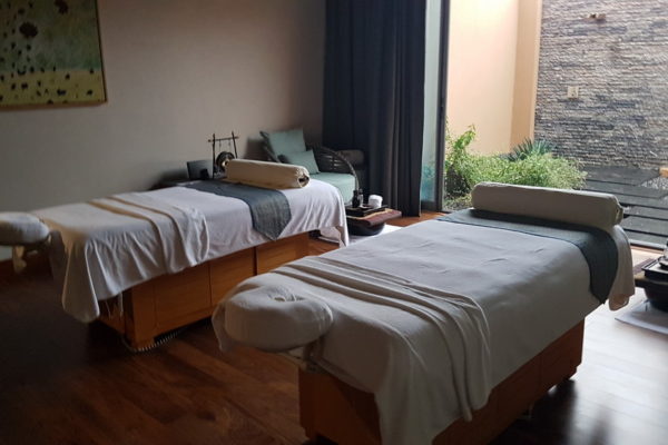 中东土豪在中国游玩,中东土豪游玩