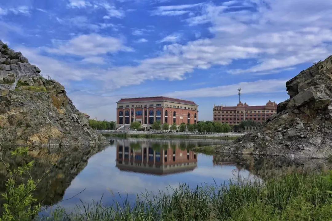 辽宁省普通高等院校(二十二)渤海大学