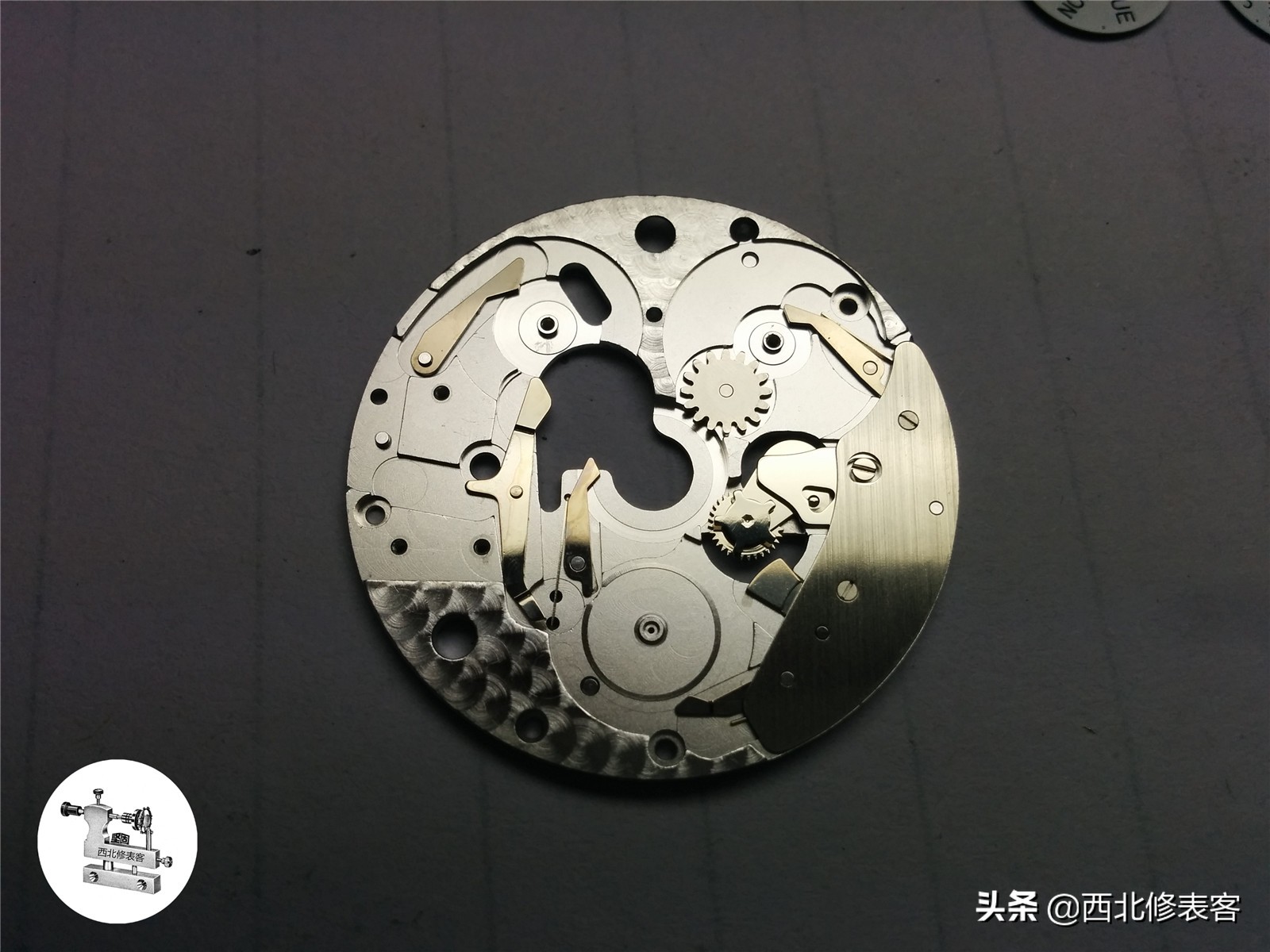 一只浪琴表可以戴多少年,浪琴月相7针计时码表