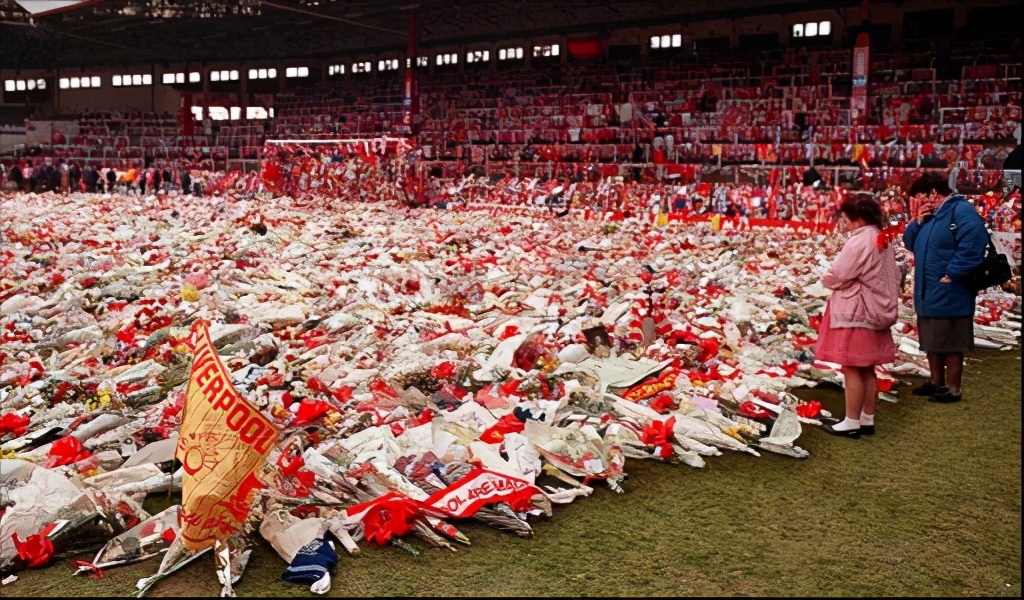 英超联赛和中超联赛对比,中超跟英超的区别在哪