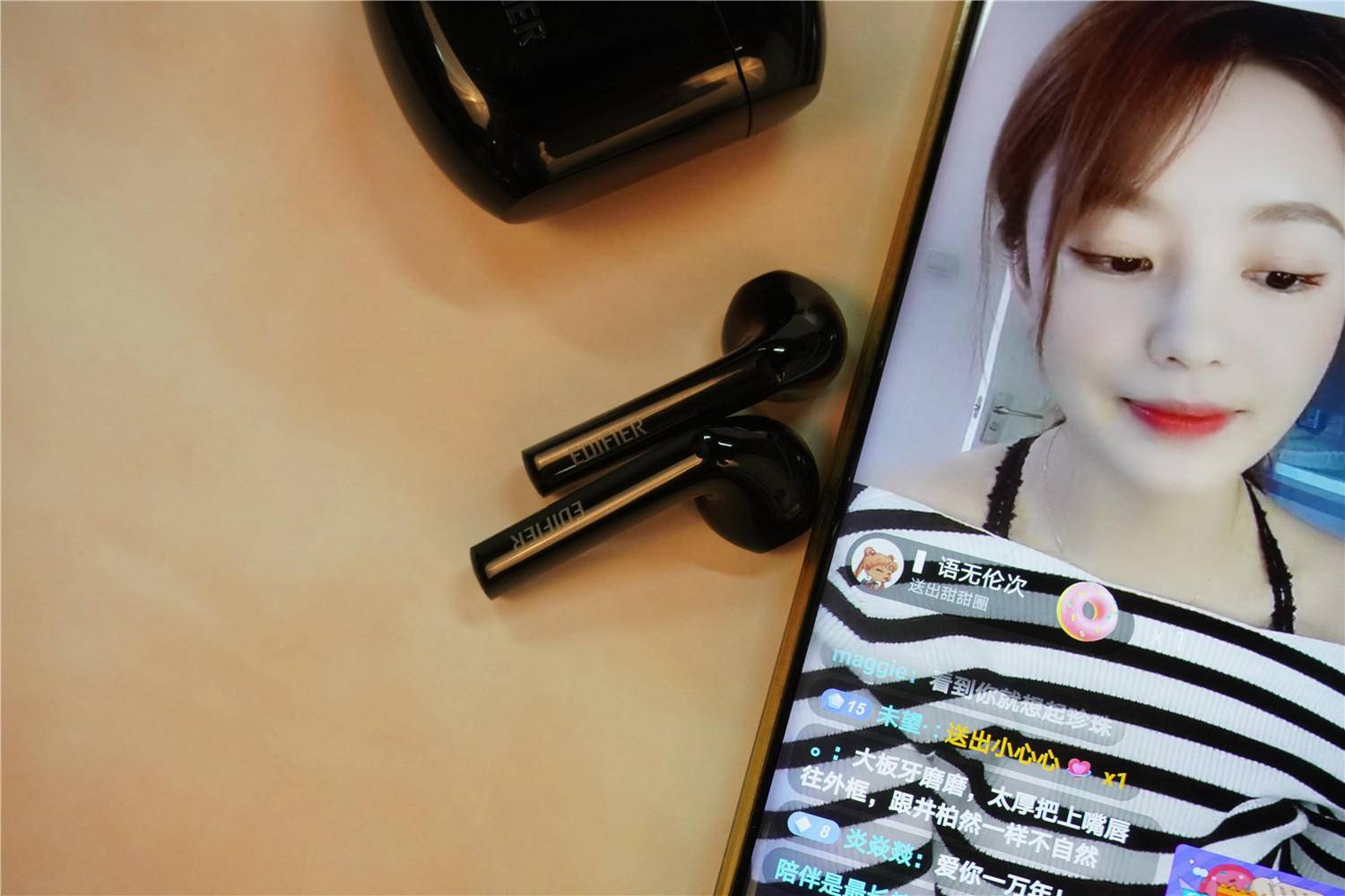 漫步者lollipods蓝牙耳机怎么用,漫步者蓝牙耳机lollipods粉色