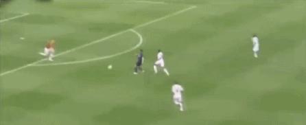 他是被低估的中场大师，被皇马埋没多年，却让巅峰梅西徒呼奈何