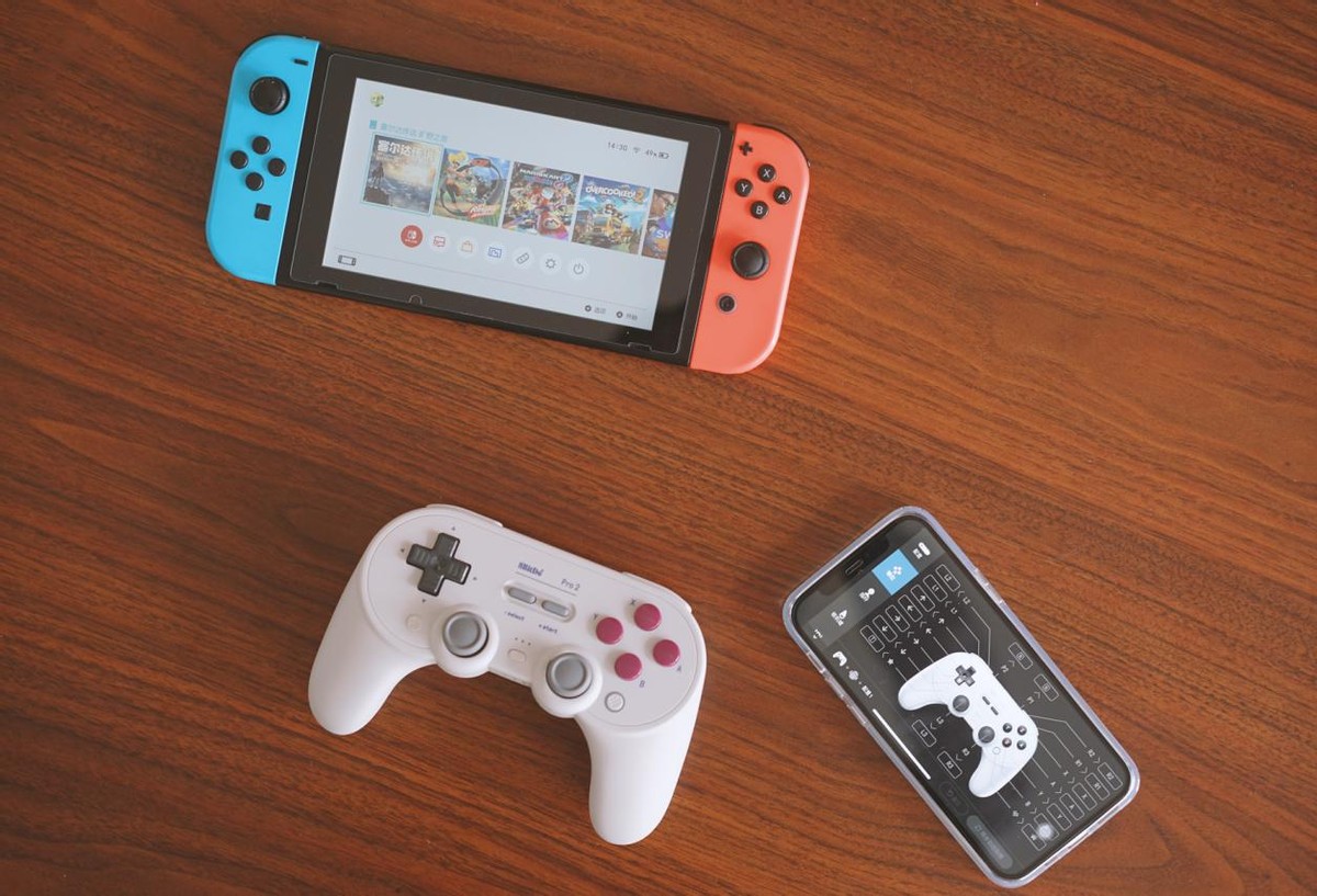 八位堂pro2与switch手柄,游戏玩家必备外设