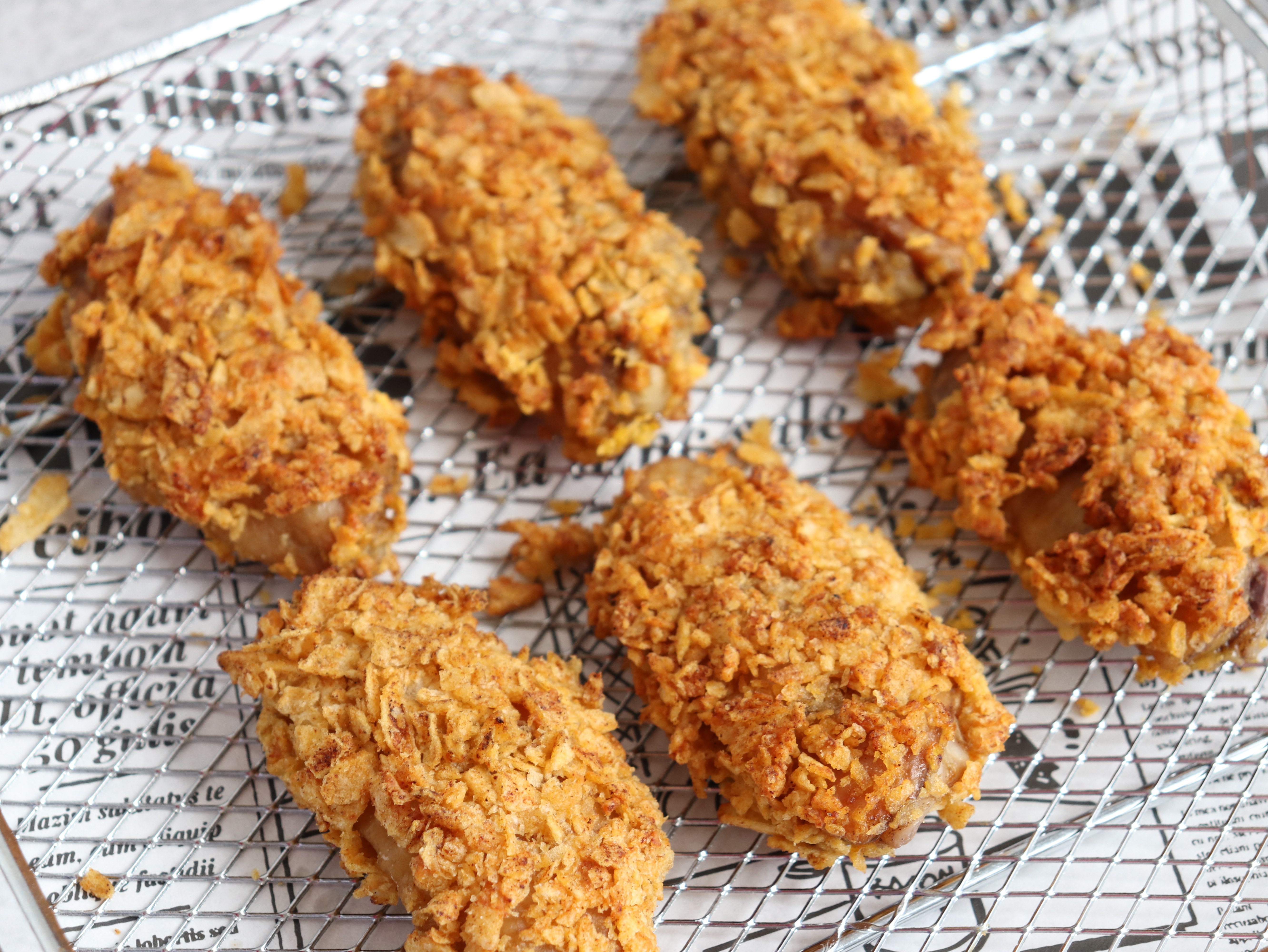 薯片烤鸡翅做法,脆脆的薯片鸡翅