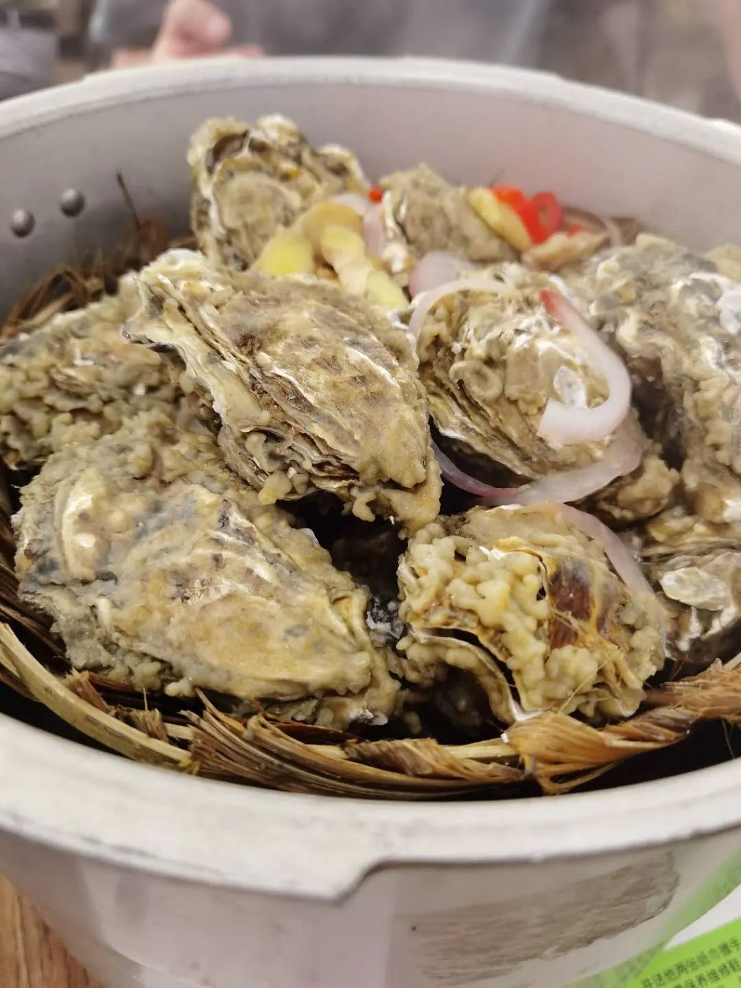 夏天吃小龙虾是一件很幸福的事,夏天吃小龙虾配啤酒好吗