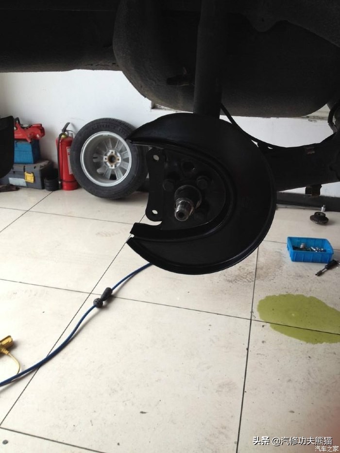 桑塔纳3000后轮鼓刹改碟刹,桑塔纳后轮鼓刹改碟刹教程